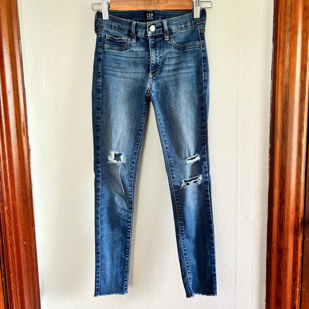 Gap denim super skinny jeans size 24